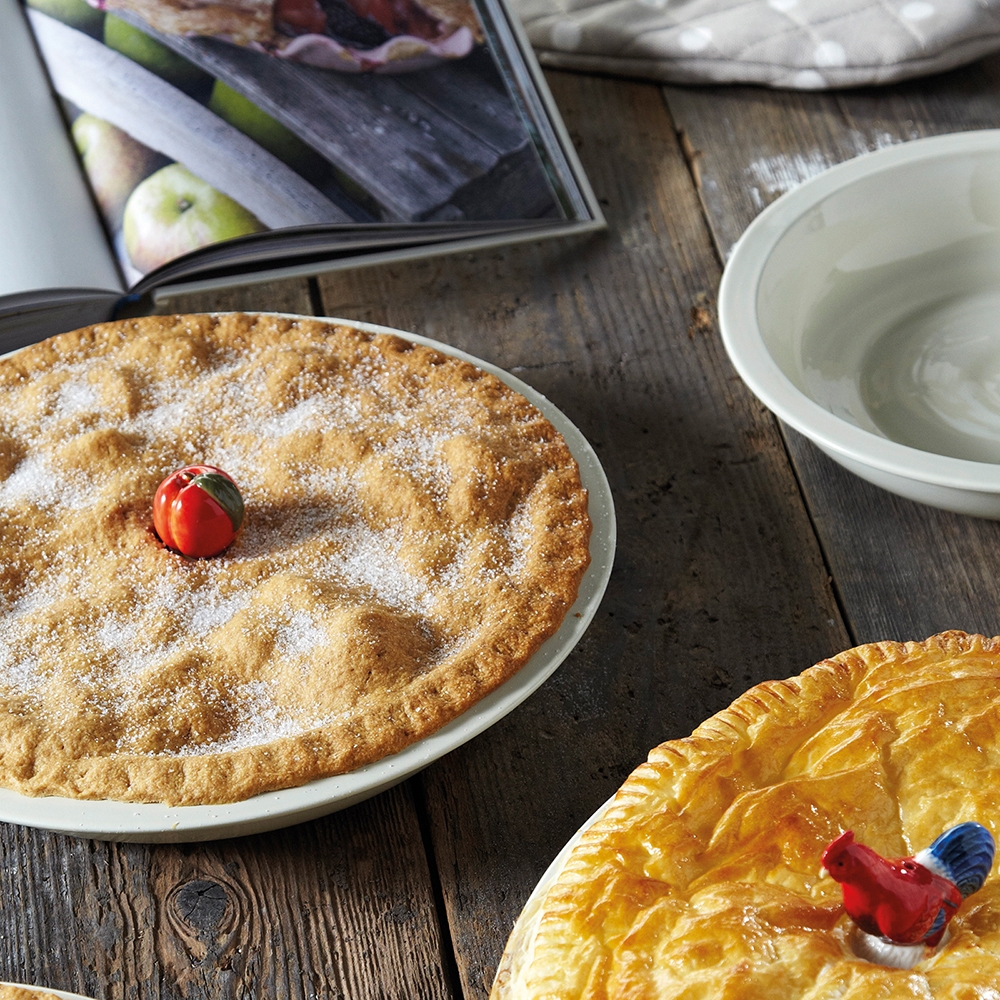 BLACKBIRD PIE FUNNEL Eddingtons